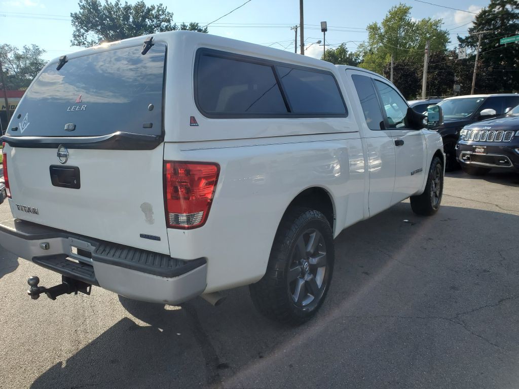 2013 Nissan Titan Image 5