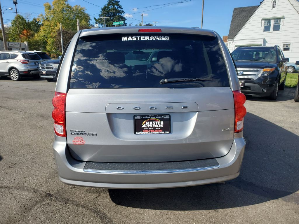 2016 Dodge Grand Caravan Image 4