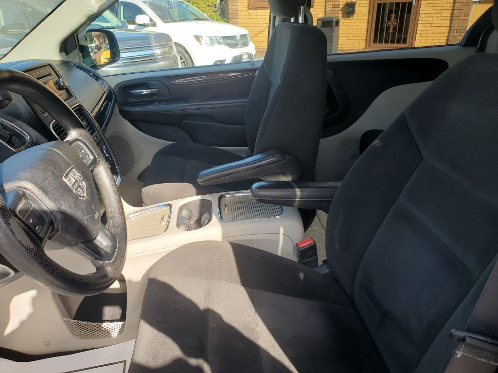 2016 Dodge Grand Caravan Image 10