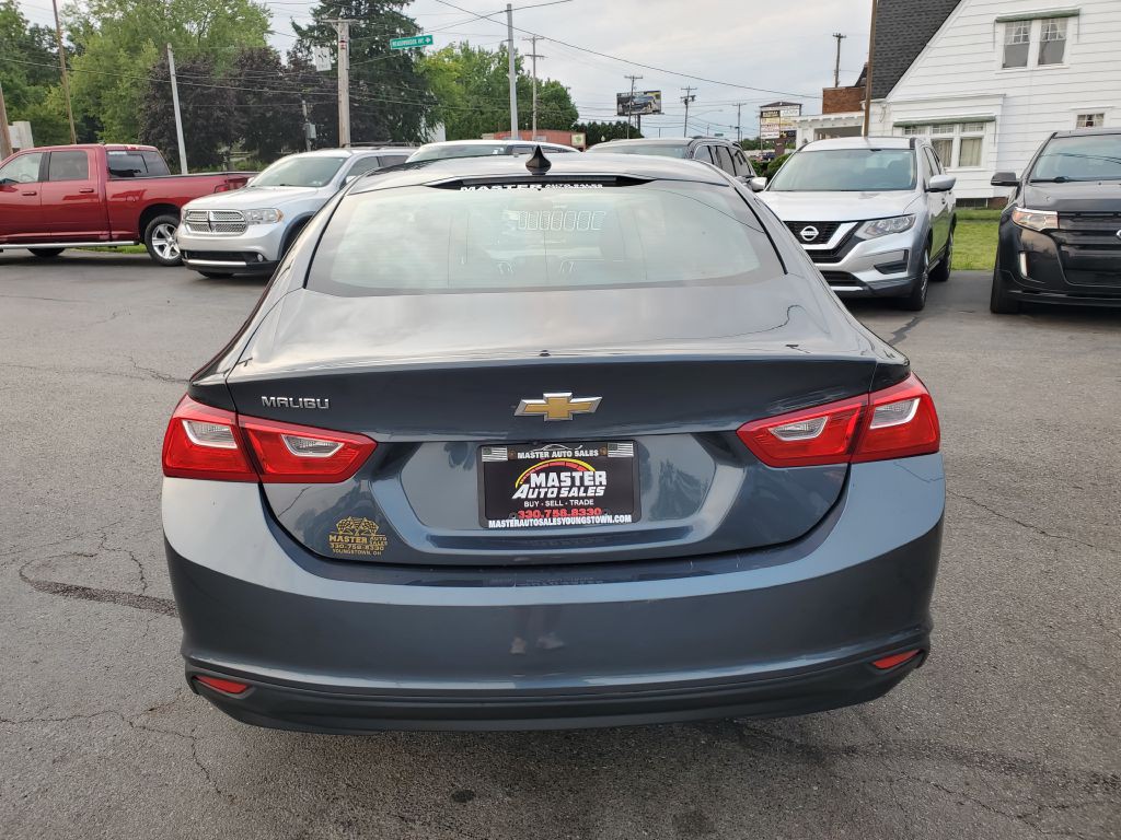 2021 Chevrolet Malibu Image 4