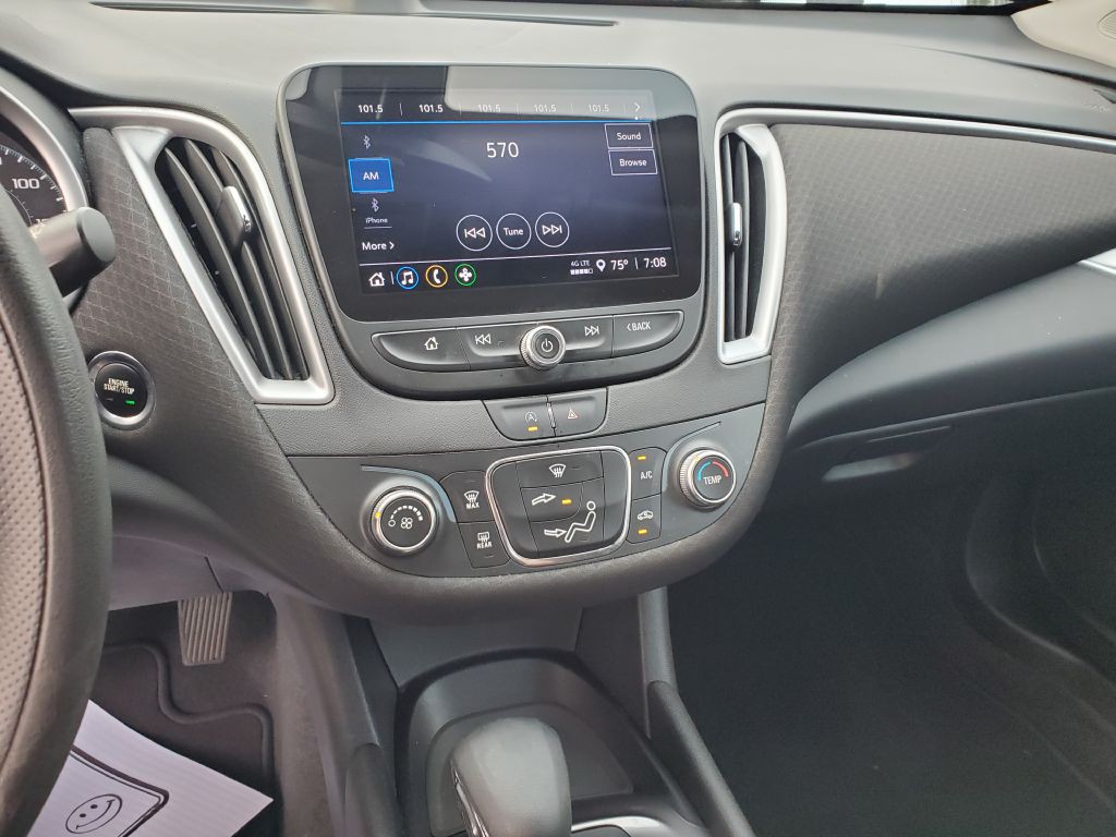 2021 Chevrolet Malibu Image 13