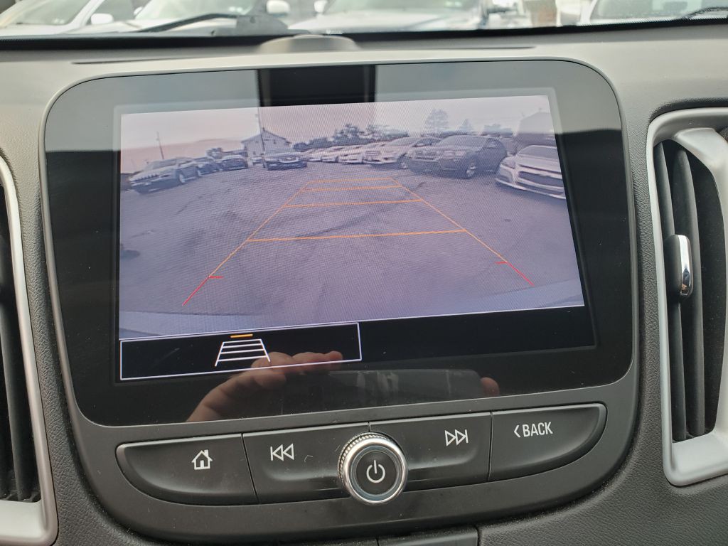 2021 Chevrolet Malibu Image 16