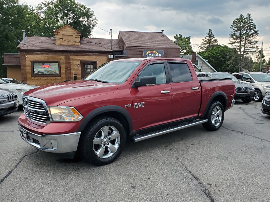 2013 RAM 1500 Image 1