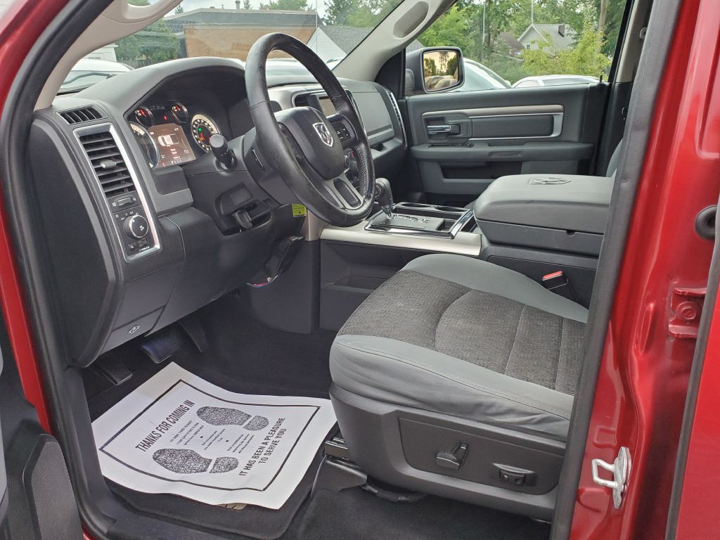 2013 RAM 1500 Image 12