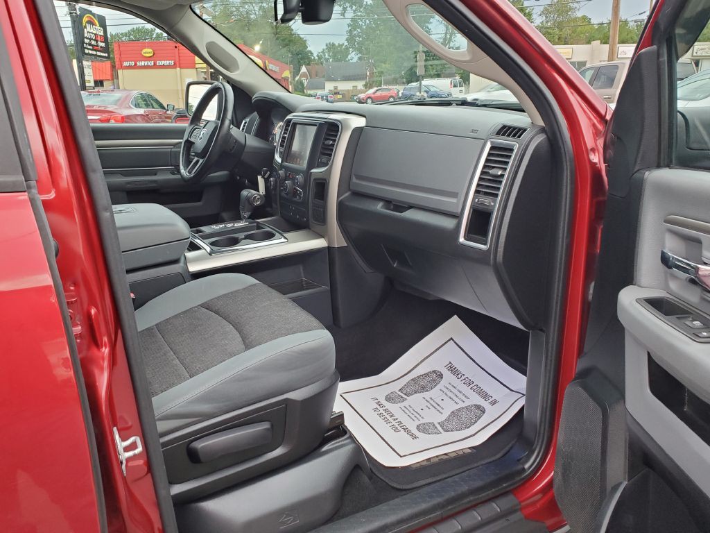 2013 RAM 1500 Image 15