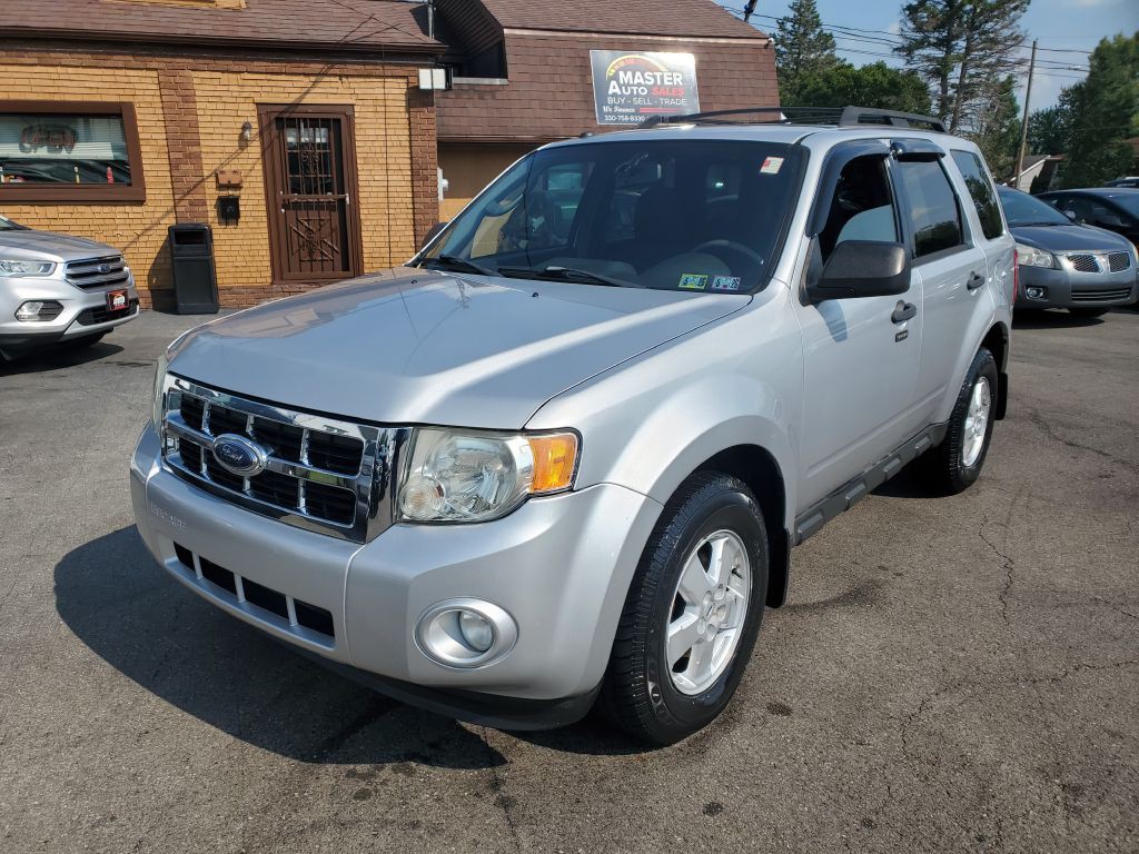 2010 Ford Escape Image 1