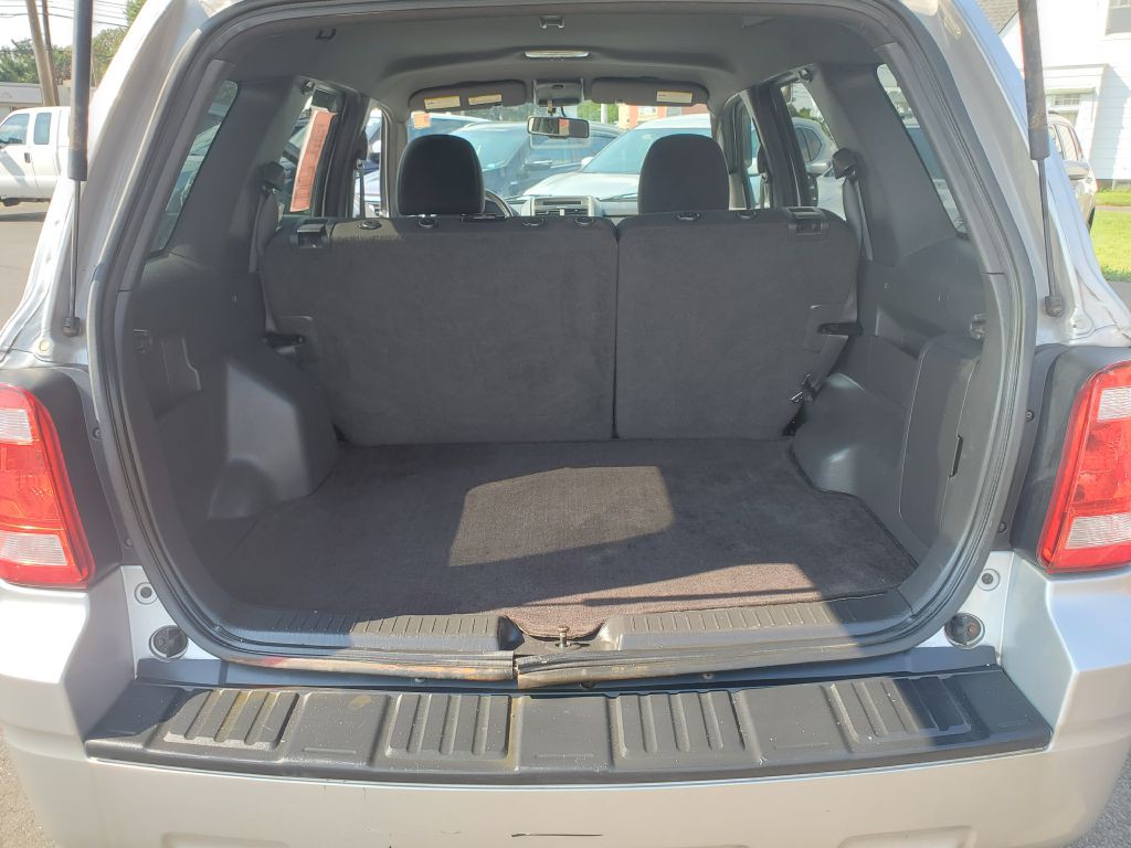 2010 Ford Escape Image 12