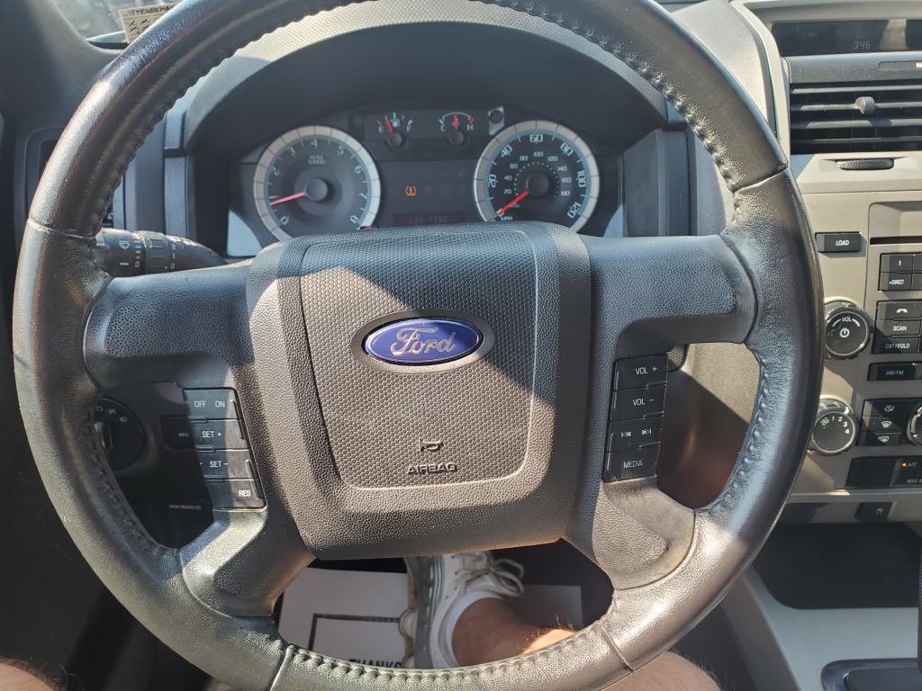 2010 Ford Escape Image 13