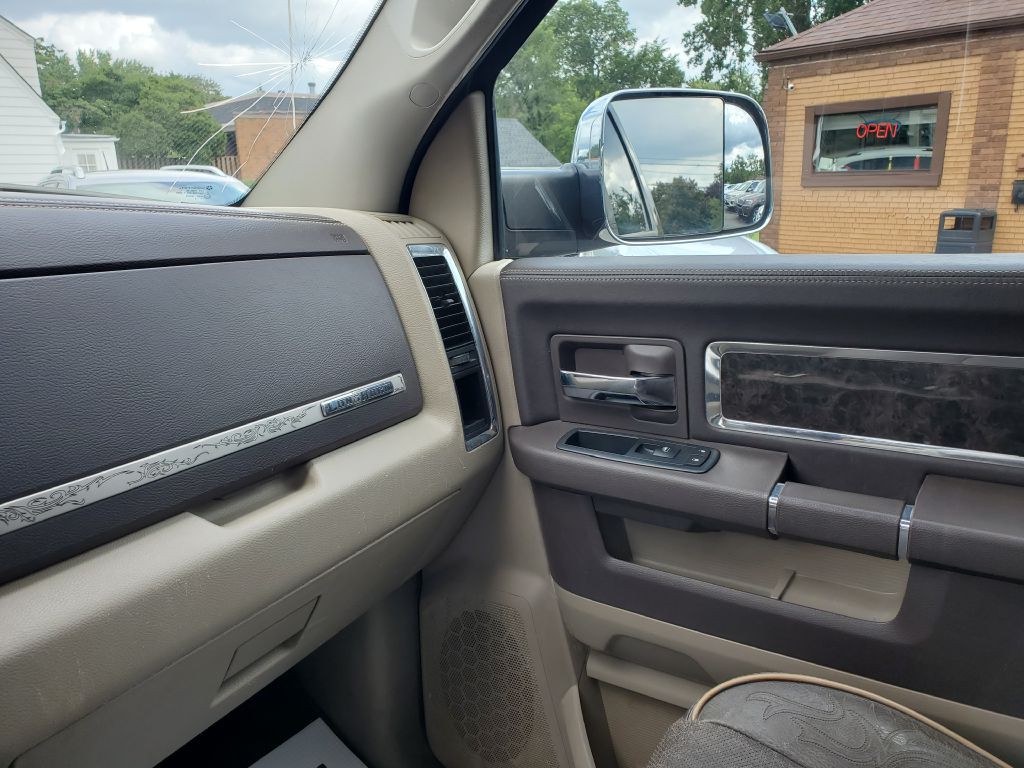 2011 Dodge Ram 2500 Image 16