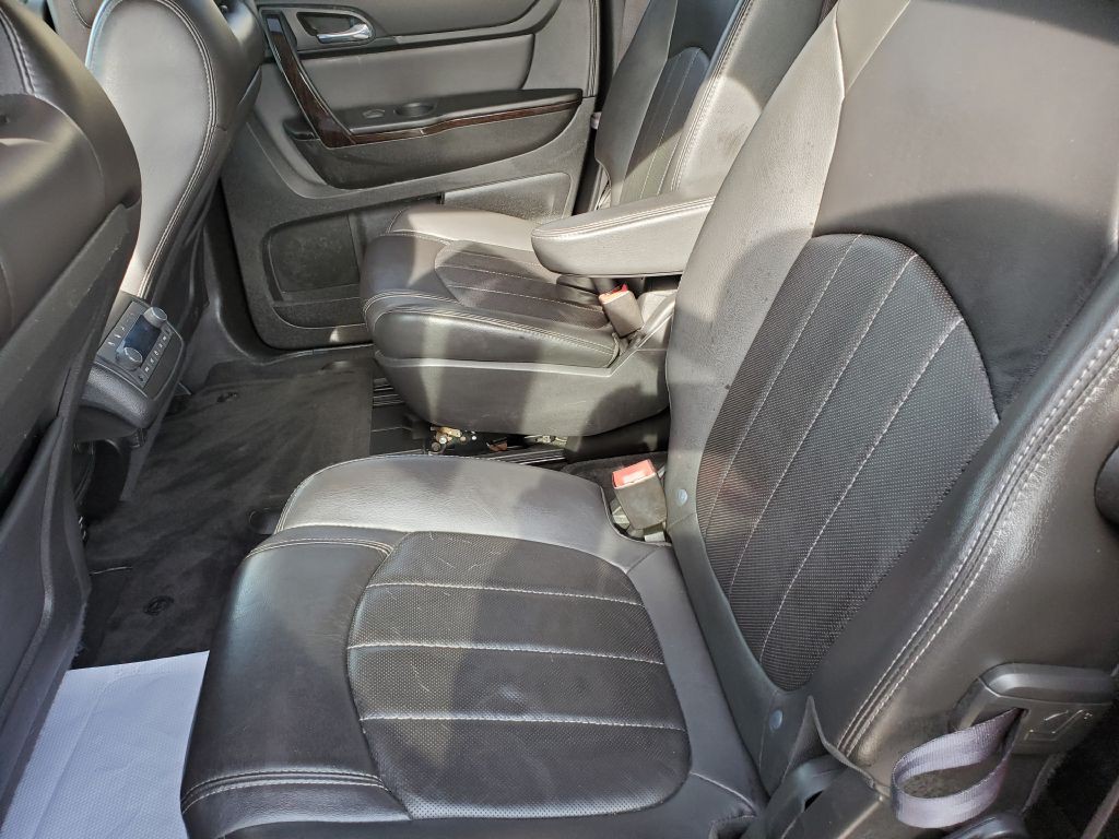2015 Chevrolet Traverse Image 11