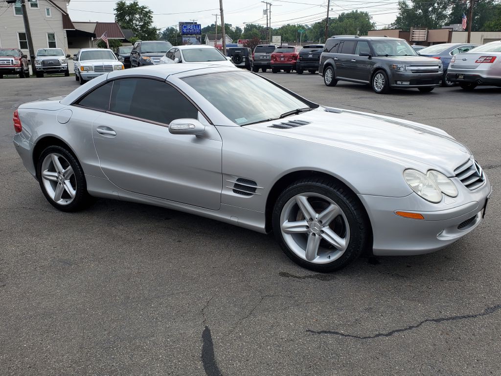 2004 Mercedes-Benz SL-Class Image 10