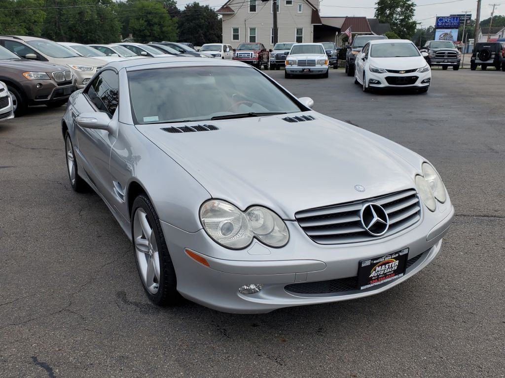 2004 Mercedes-Benz SL-Class Image 11