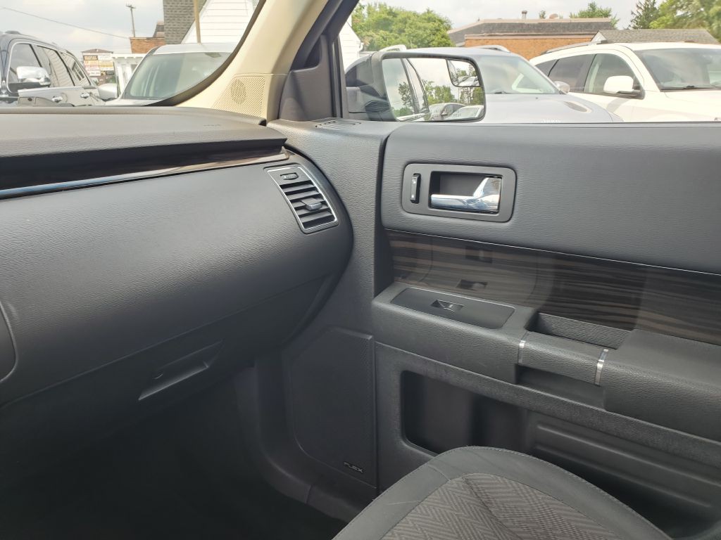 2018 Ford Flex Image 16
