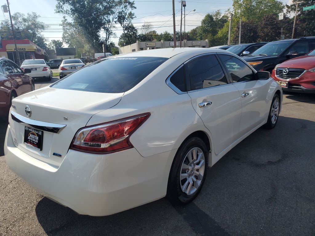 2013 Nissan Altima Image 5