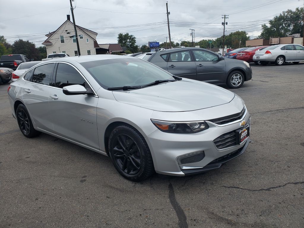 2017 Chevrolet Malibu Image 7