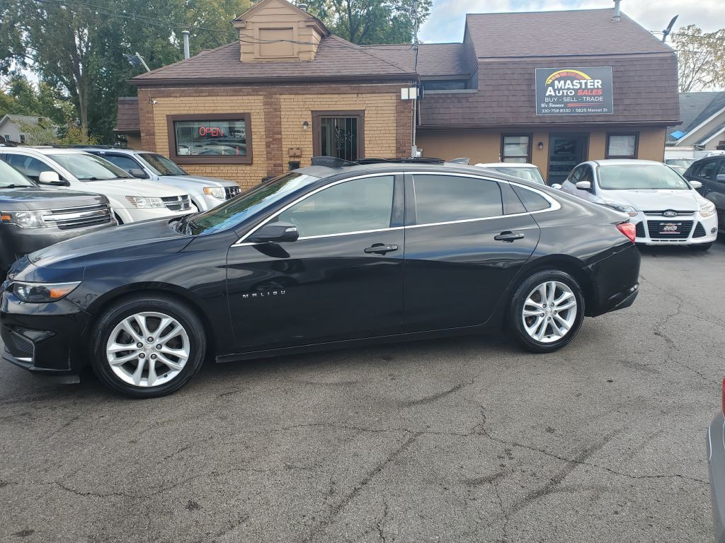 2018 Chevrolet Malibu Image 2