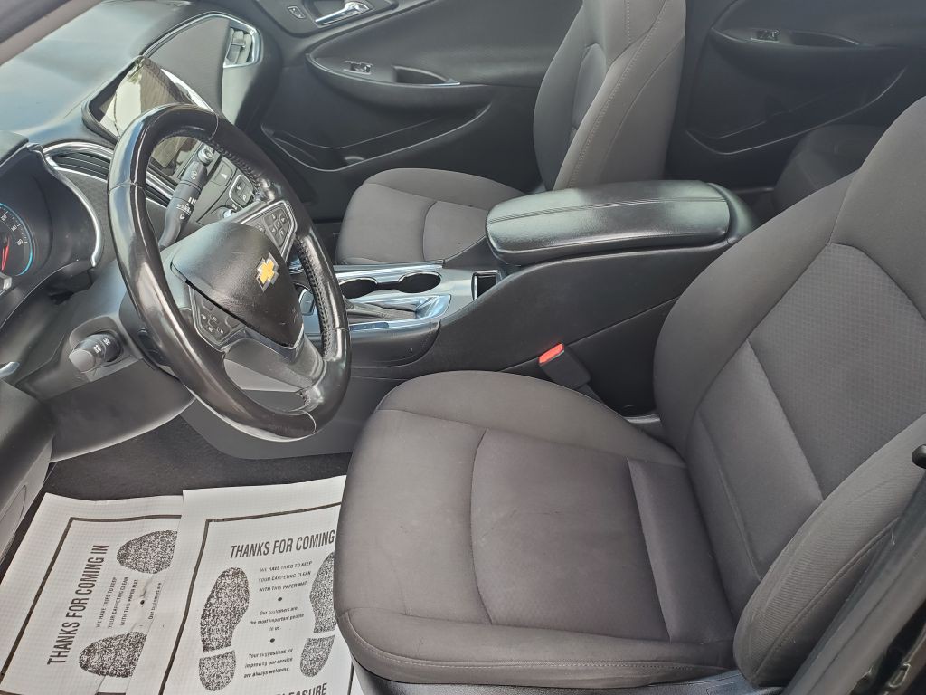2018 Chevrolet Malibu Image 10