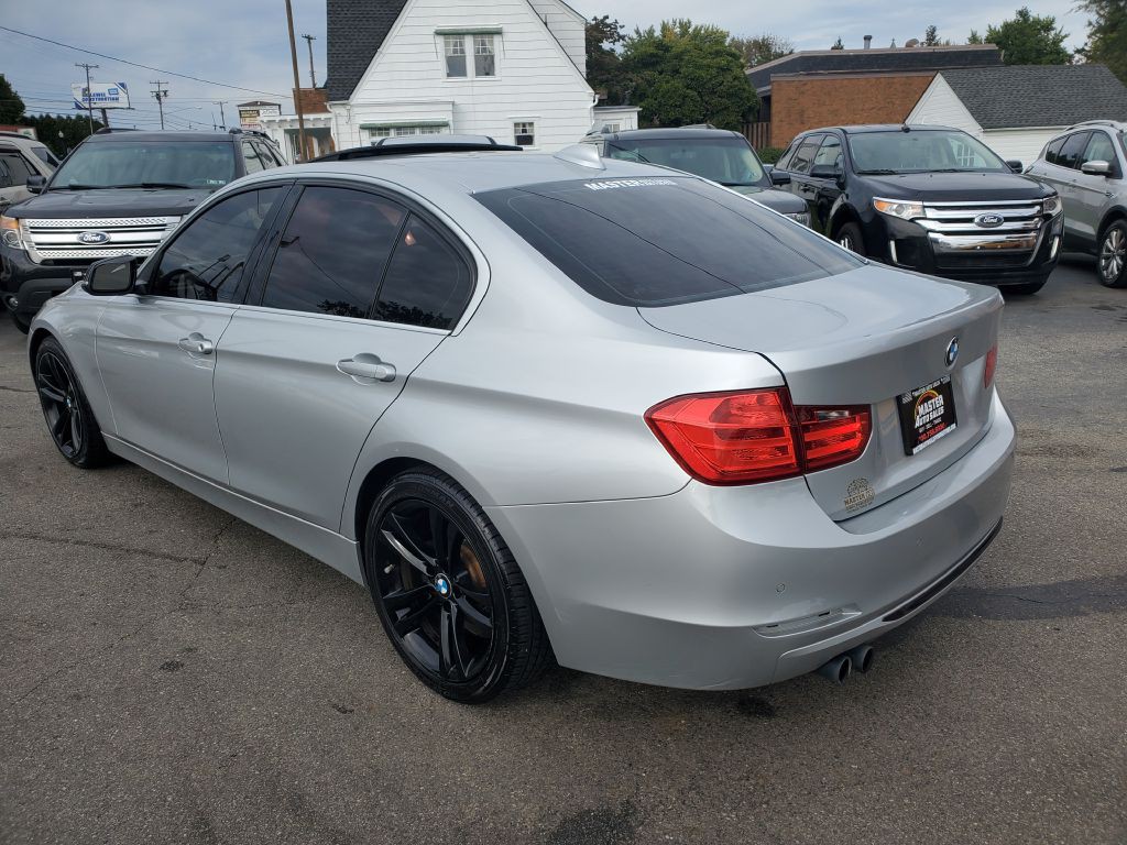 2015 BMW 3 Series Image 3