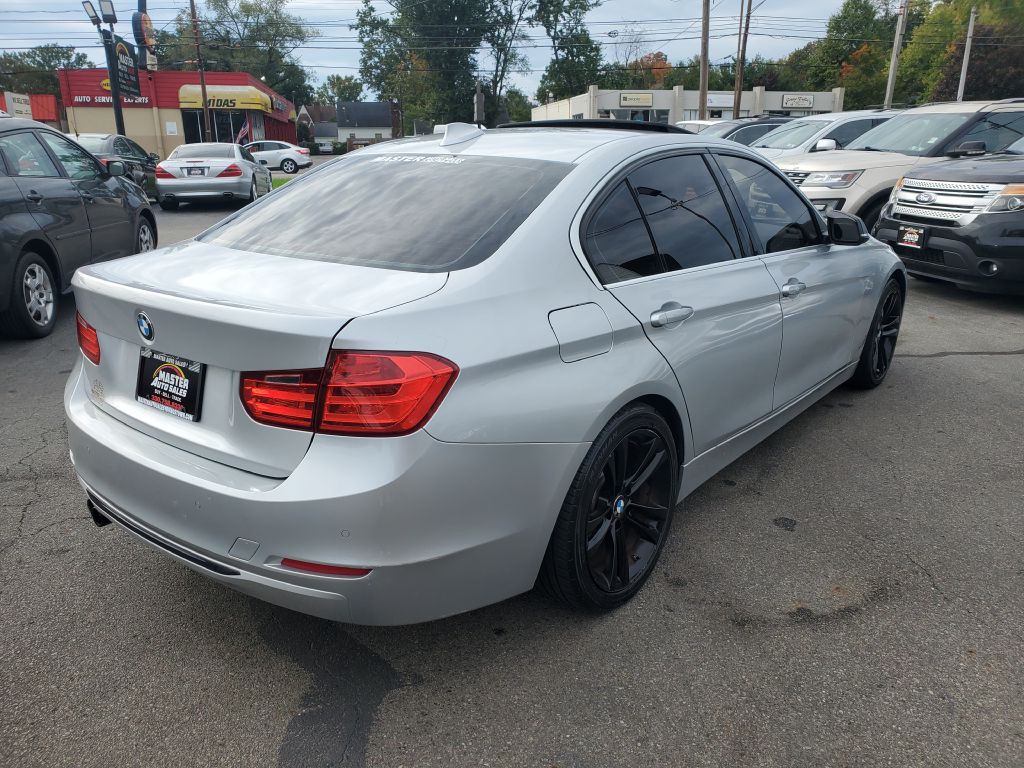 2015 BMW 3 Series Image 5