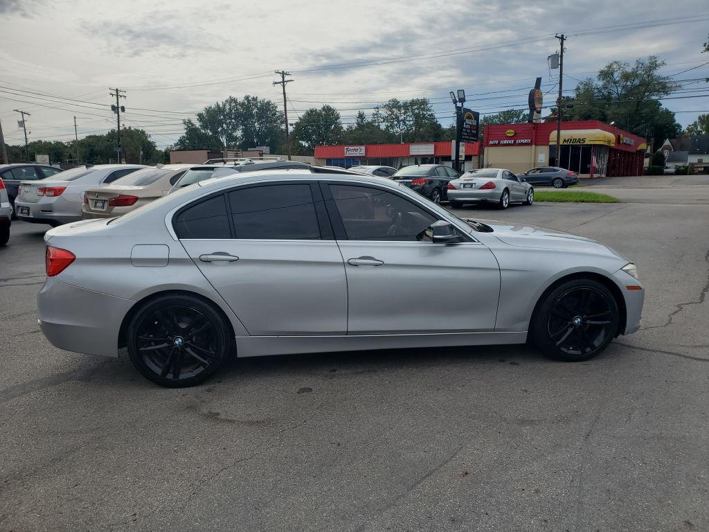 2015 BMW 3 Series Image 6
