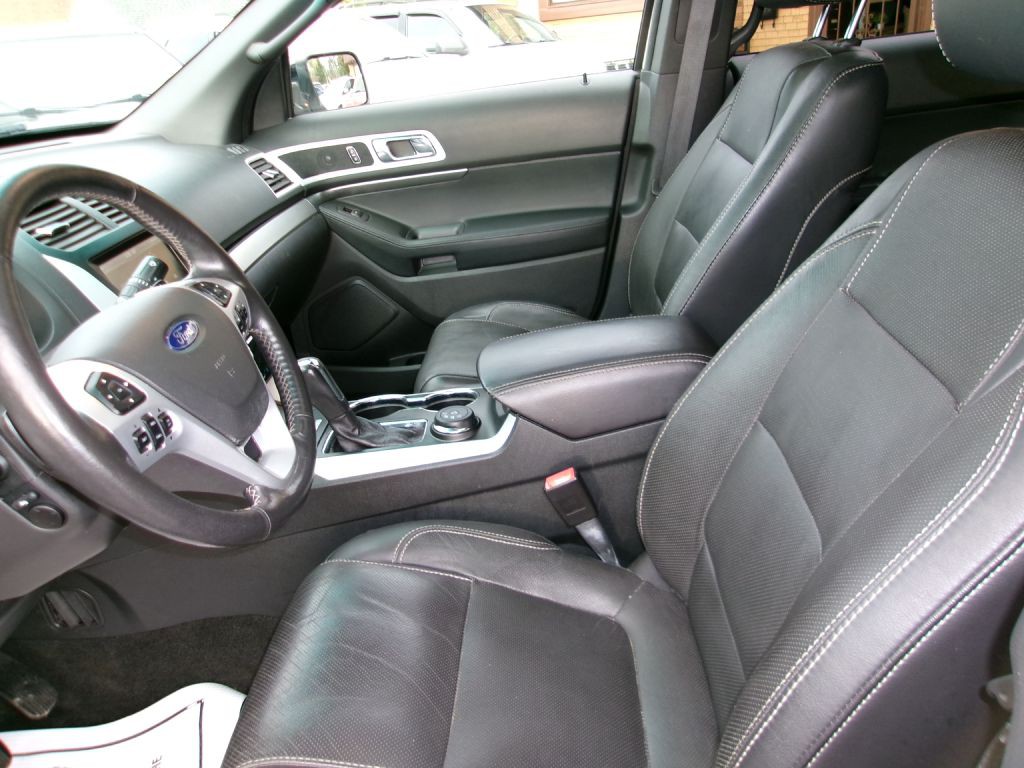 2015 Ford Explorer Image 10