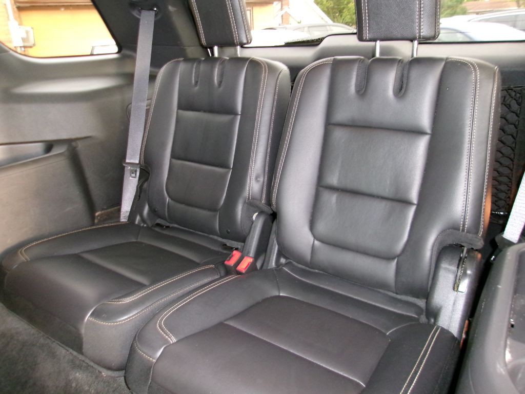 2015 Ford Explorer Image 12