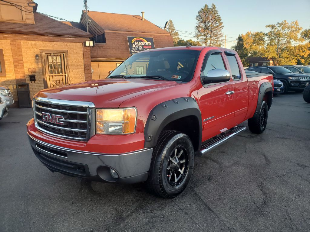 2013 GMC Sierra Image 1