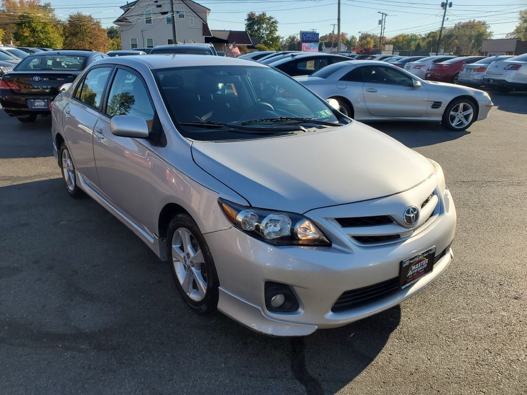 2011 Toyota Corolla Image 8