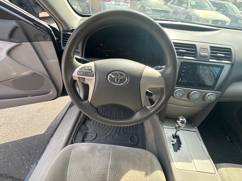 2011 Toyota Camry Image 27
