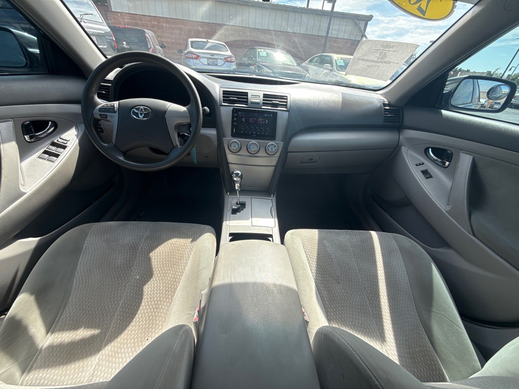 2011 Toyota Camry Image 31