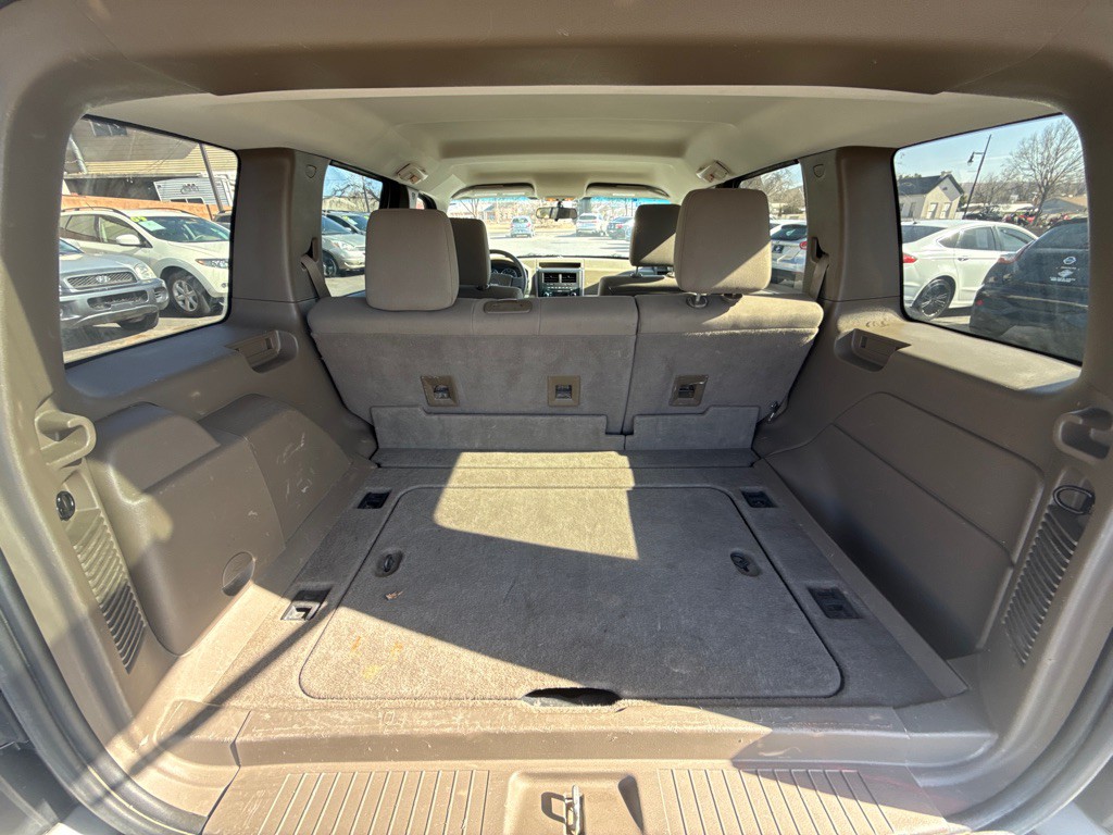 2009 Jeep Liberty Image 13