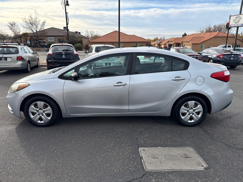 2016 Kia Forte Image 17