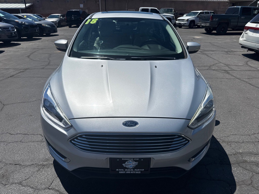 2018 Ford Focus Image 2