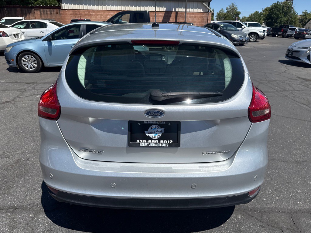2018 Ford Focus Image 5