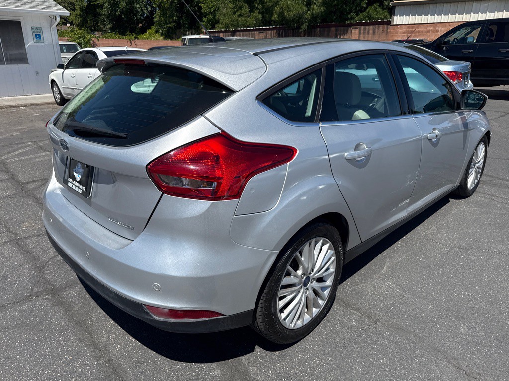 2018 Ford Focus Image 6