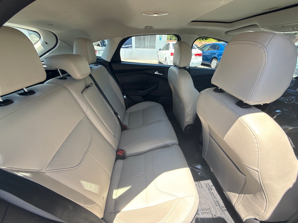 2018 Ford Focus Image 14
