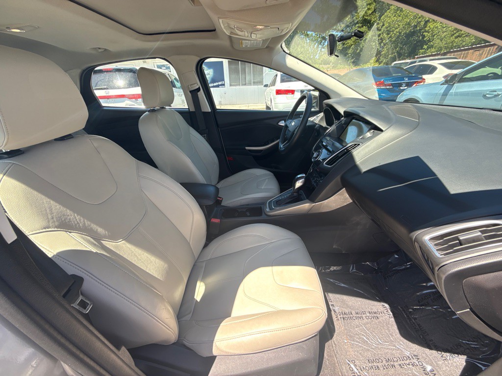 2018 Ford Focus Image 15