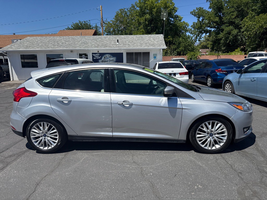 2018 Ford Focus Image 19
