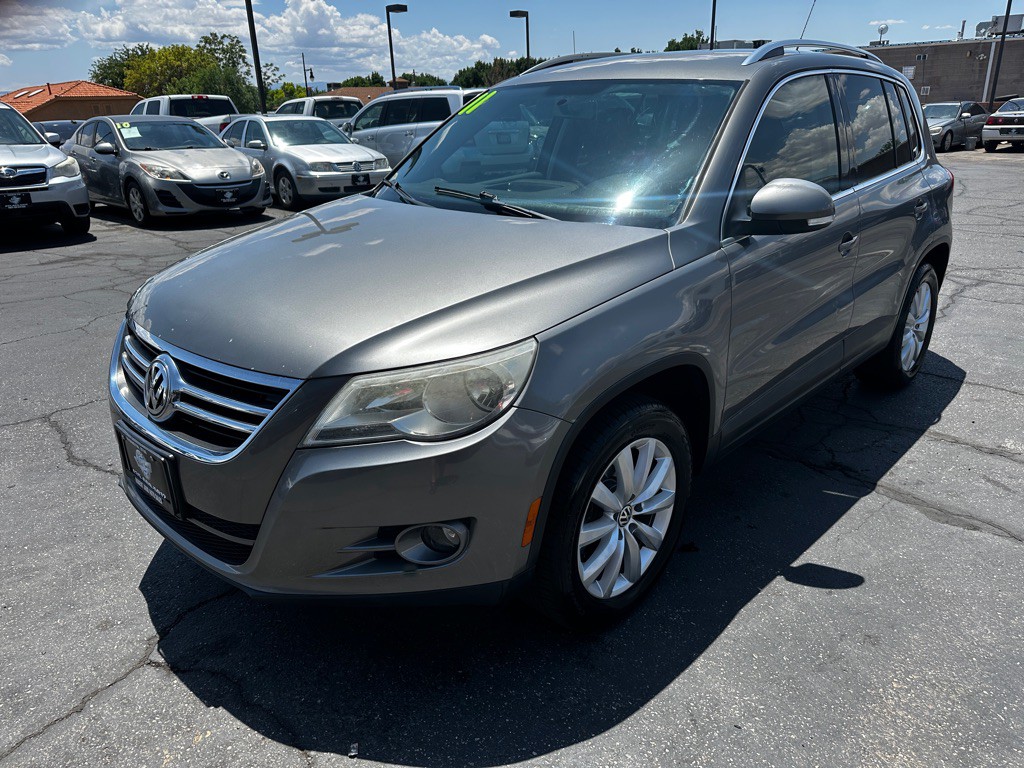 2011 Volkswagen Tiguan Image 3