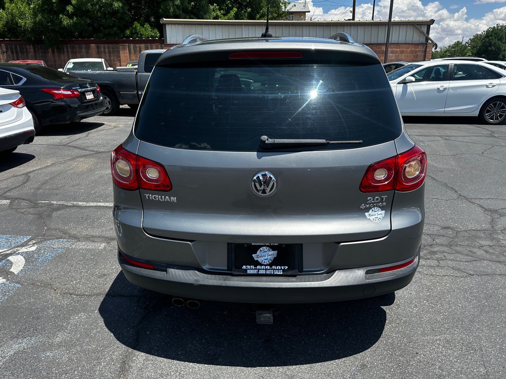 2011 Volkswagen Tiguan Image 5
