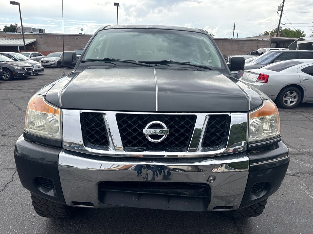 2008 Nissan Titan Image 2