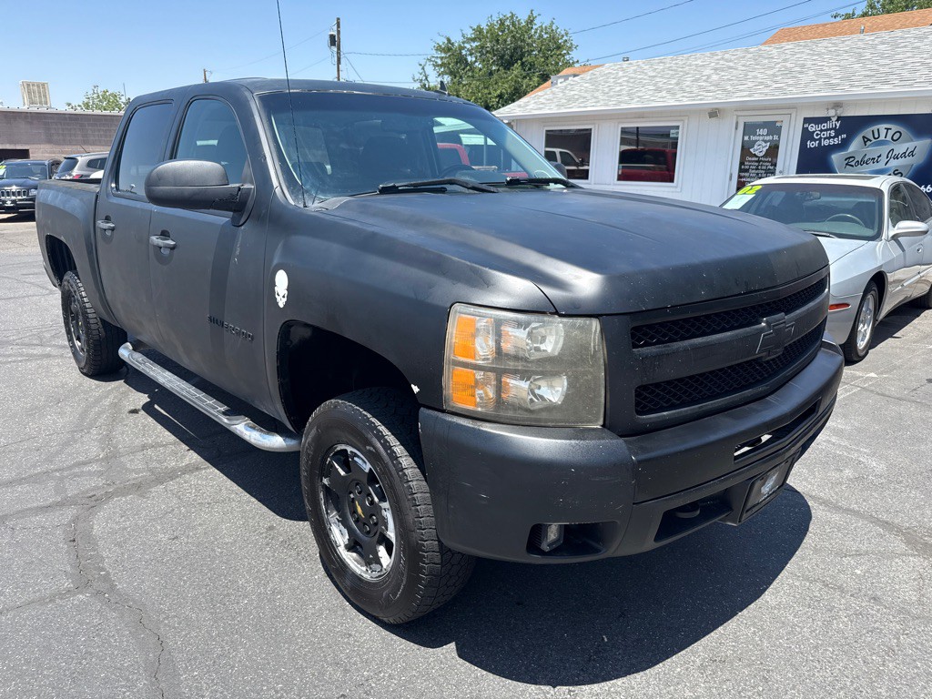 2011 Chevrolet Silverado 1500 Image 1