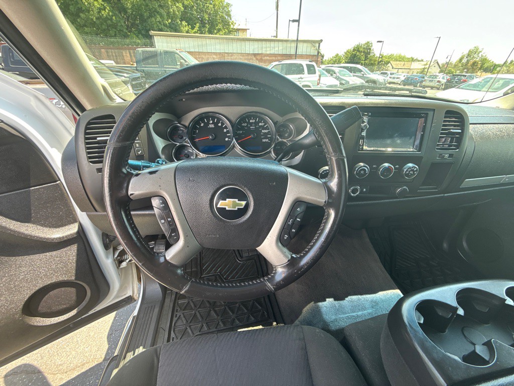 2011 Chevrolet Silverado 1500 Image 9