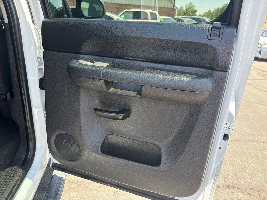 2011 Chevrolet Silverado 1500 Image 14