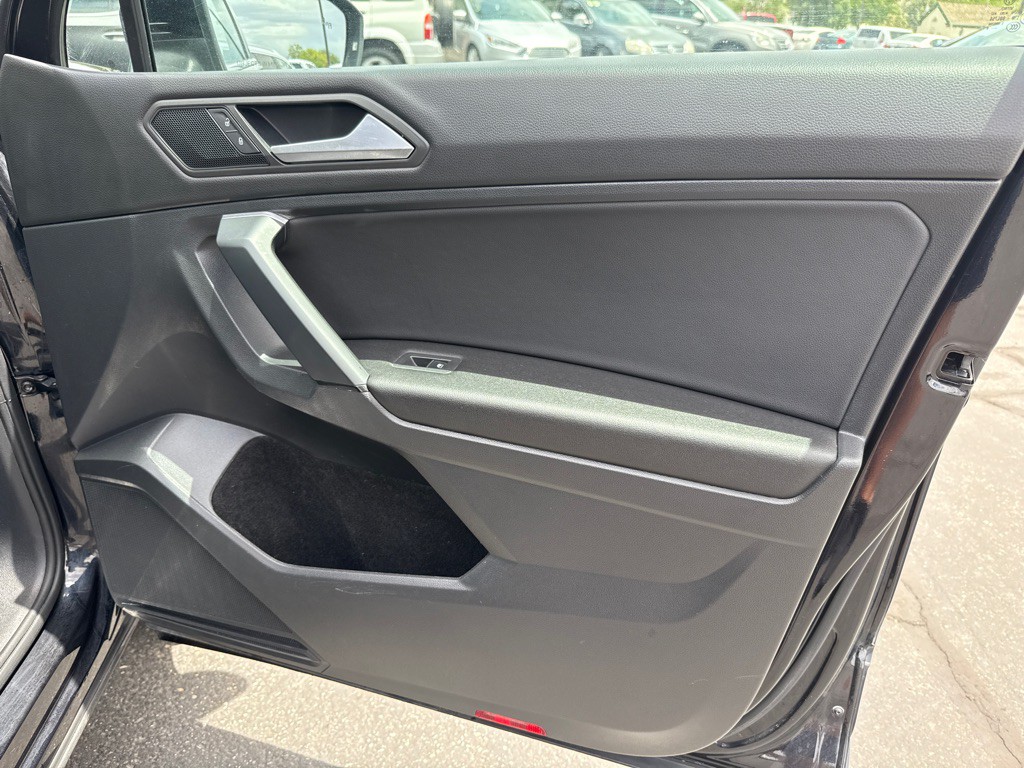 2019 Volkswagen Tiguan Image 17
