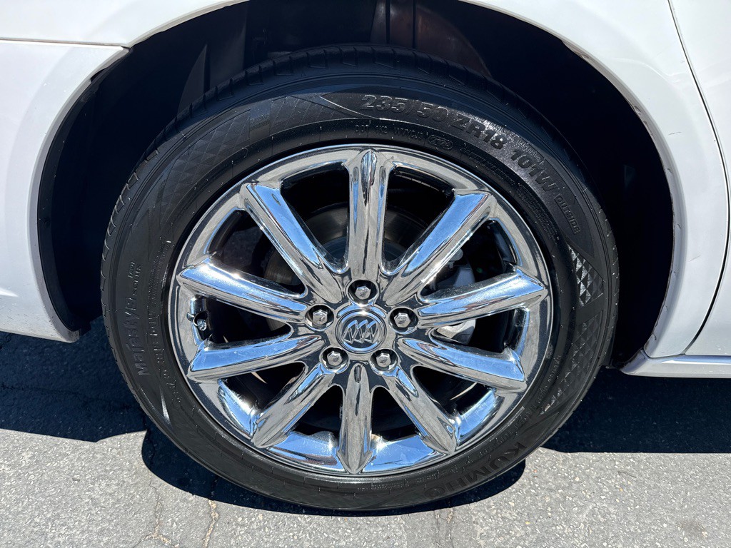 2007 Buick Lucerne Image 17