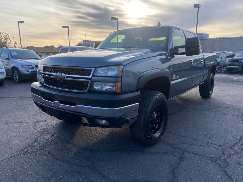 2007 Chevrolet Silverado 1500 Image 3