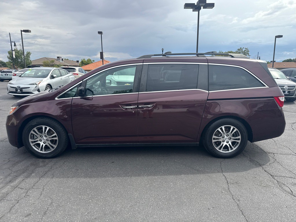 2011 Honda Odyssey Image 17