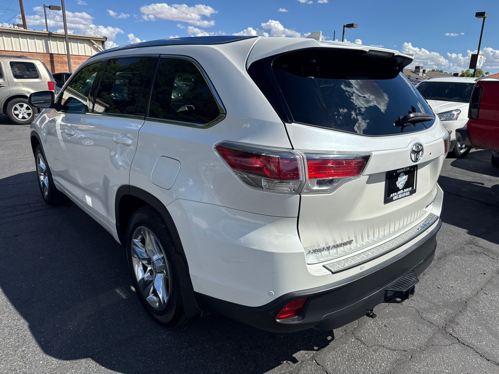 2014 Toyota Highlander Image 4
