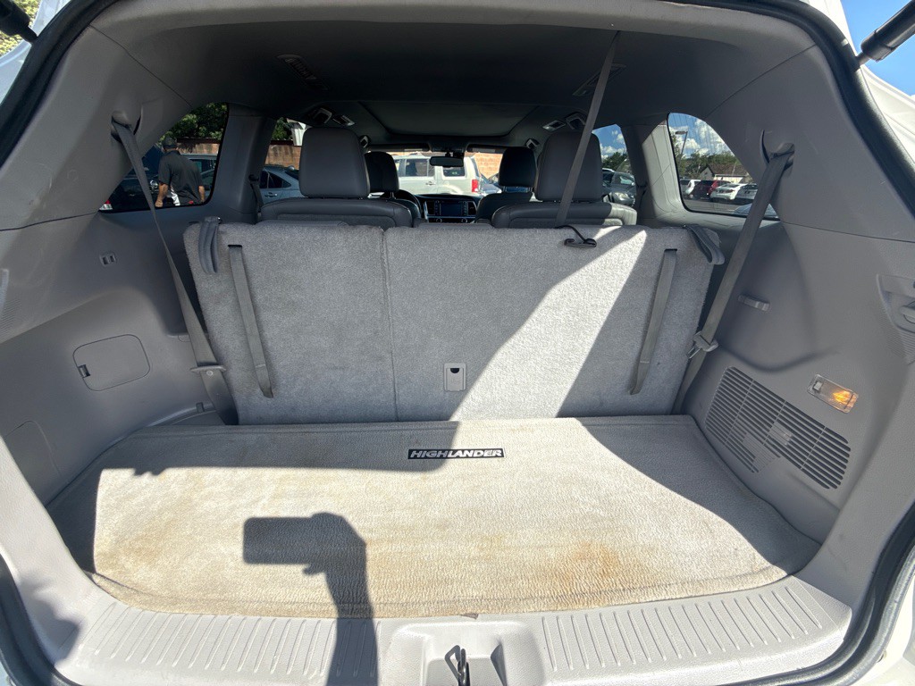 2014 Toyota Highlander Image 14